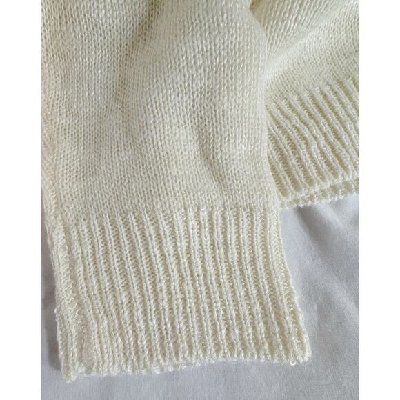 Mia & Tess Santa Sweater Women’s Size L Cream Color The Paper Store - Picture 9 of 13